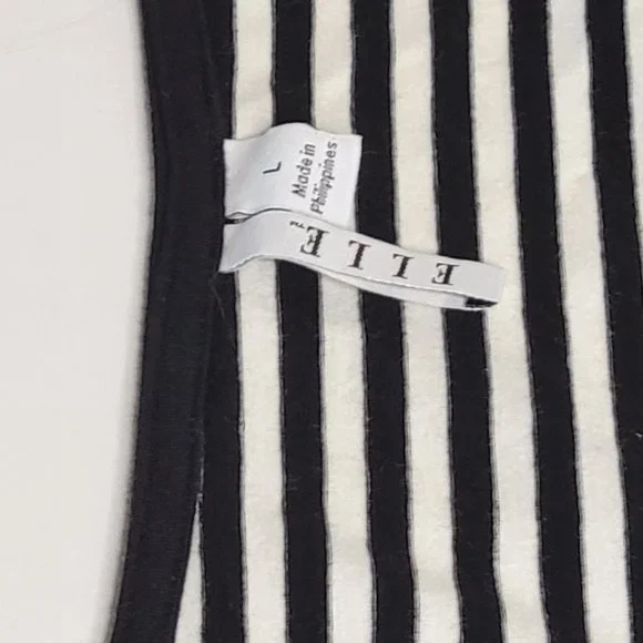 Elle, size L, front wrapped, mid-length sleeve, knit top blk/wht  stripe. NWOT. - Picture 5 of 12